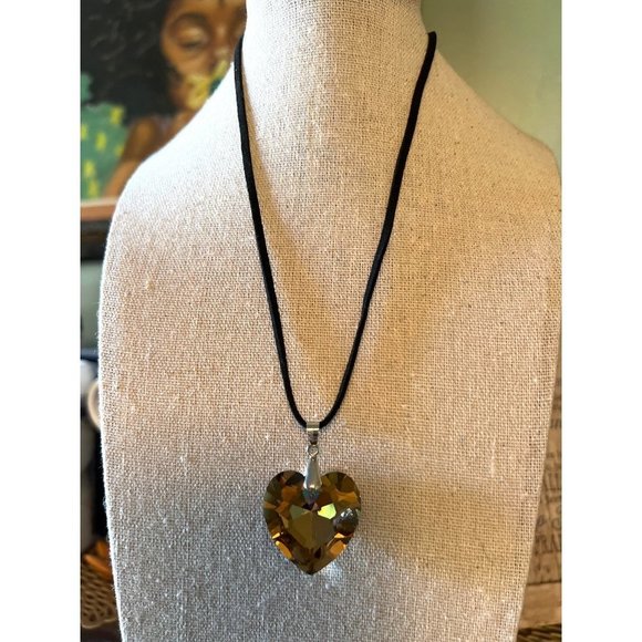My Style Genuine Topaz Glass Heart Pendant Necklace -- 18" - Picture 1 of 9